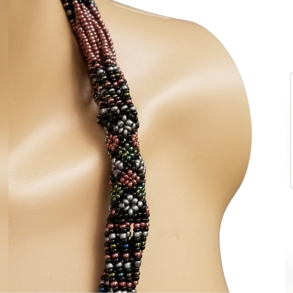 VINTAGE CZECH GLASS SEED BEAD ORNATE FLORAL PATTERN NECKLACE - Picture 3 of 7